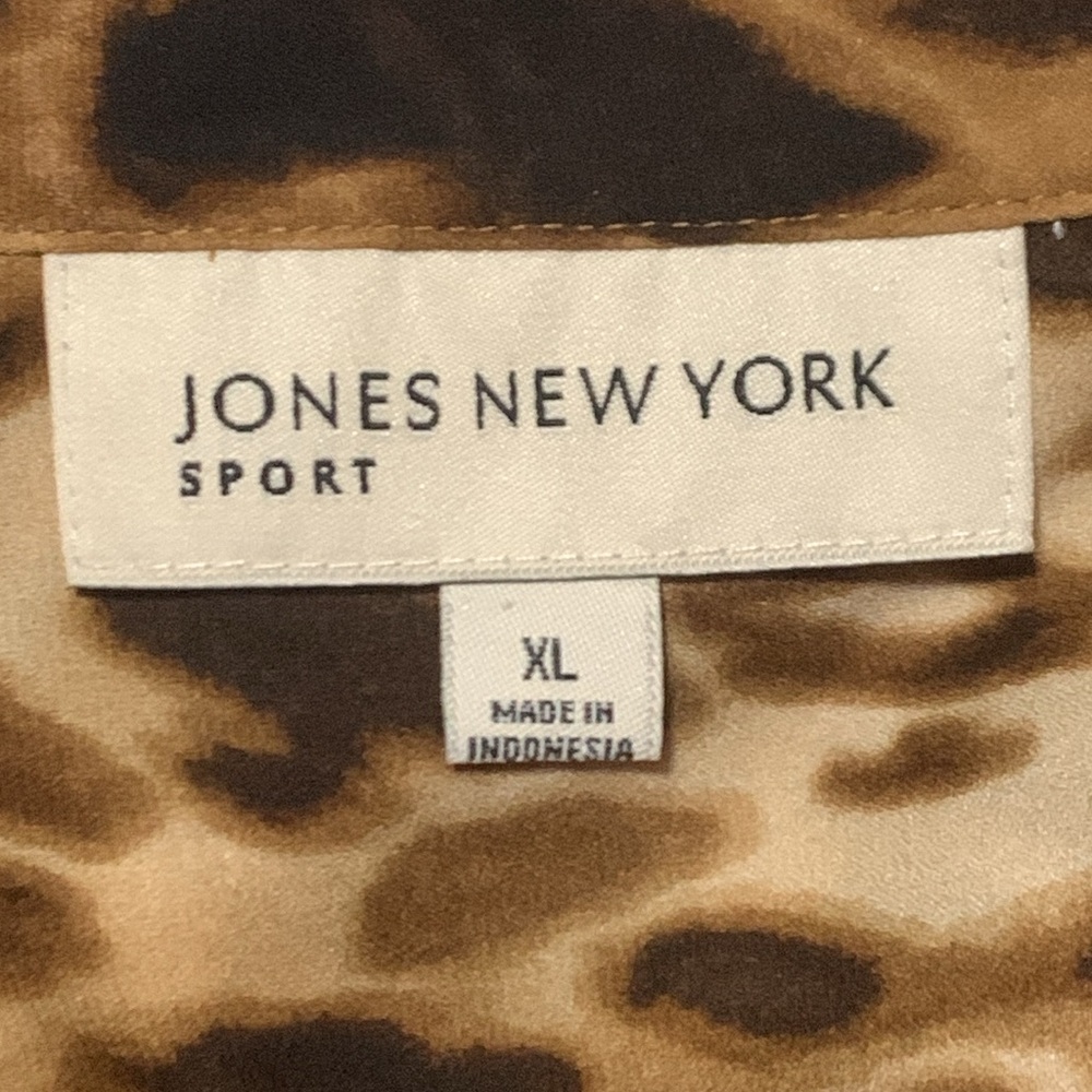 Jones New York Sport Leopard Print Button Down Shirt XL - Picture 3 of 4